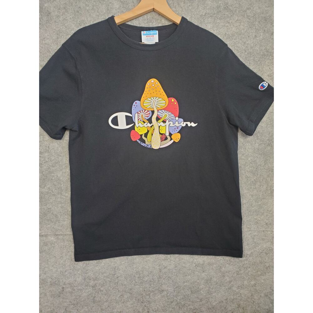 Women's Champion Size Medium Black Mushroom Graphic Tee-Shirt